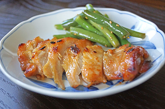 Miso grilled chicken is a lovely recipe. Discover the many other options for using miso in this article